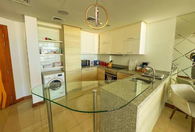 963909 - Property Image 3