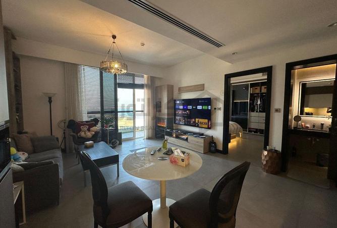 951430 - Property Image 2