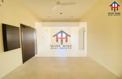 Apartment - 3 Bedrooms - 2 Bathrooms for rent in Zinj - Manama - Capital Governorate