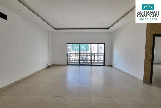 911486 - Property Main Image
