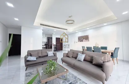 Apartment - 2 Bedrooms - 2 Bathrooms for rent in Al Juffair - Capital Governorate