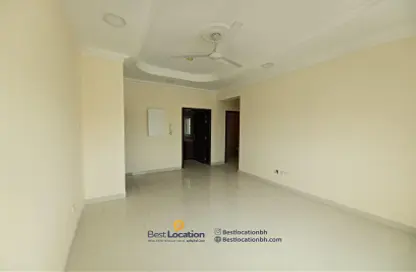Apartment - 3 Bedrooms - 2 Bathrooms for rent in Bu Kowarah - Riffa - Southern Governorate