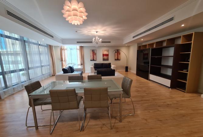 Apartment - 2 Bedrooms - 3 Bathrooms for rent in Seef - Capital Governorate