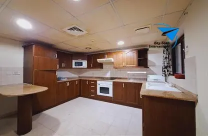 Apartment - 2 Bedrooms - 2 Bathrooms for rent in Al Juffair - Capital Governorate