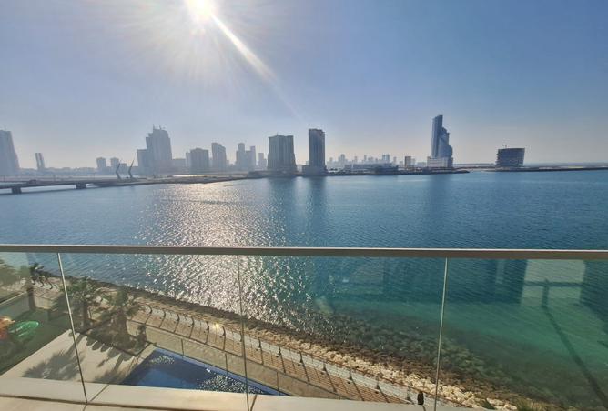 شقة - 2 غرف نوم - 3 حمامات للايجار في جزيرة الريف - محافظة العاصمة