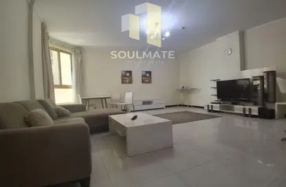 Apartment - 1 Bedroom - 2 Bathrooms for rent in Al Juffair - Capital Governorate