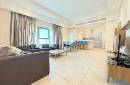 Apartment - 2 Bedrooms - 3 Bathrooms for rent in Al Juffair - Capital Governorate