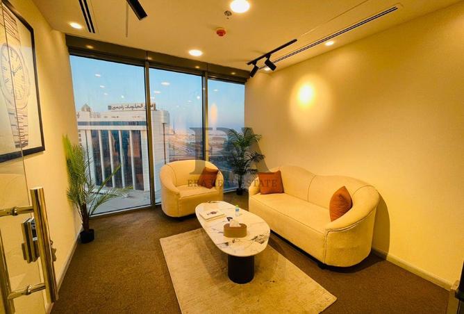 988210 - Property Main Image