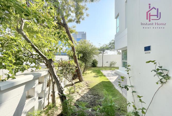 977929 - Property Image 2