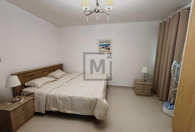 971689 - Property Image 2