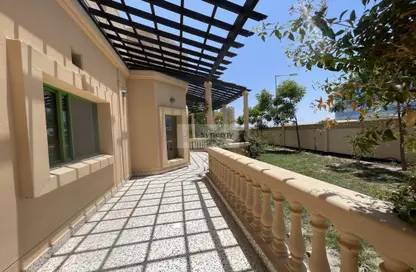 Balcony image for: Villa - 3 Bedrooms - 2 Bathrooms for rent in Janabiya - Northern Governorate, Image 1