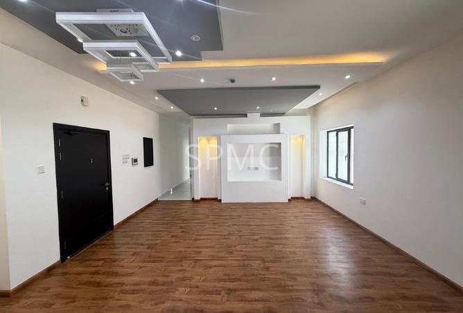961187 - Property Image 3