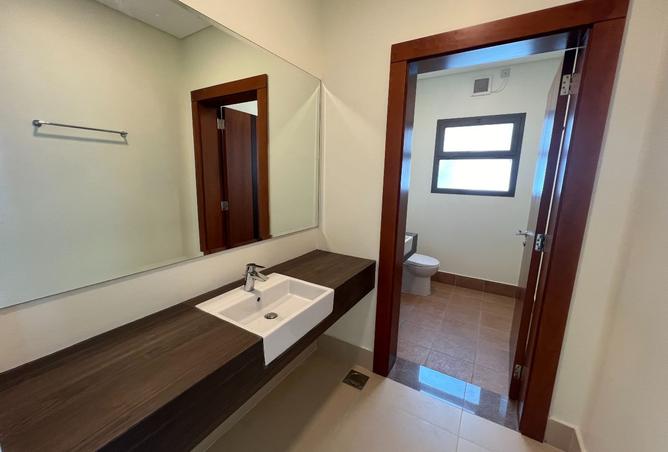 989059 - Property Image 3