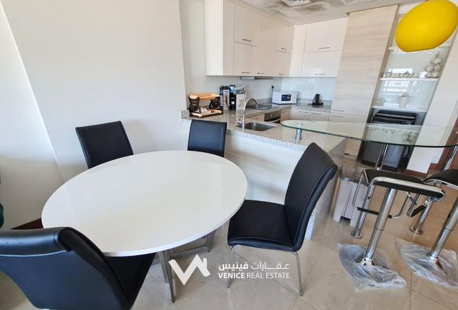 960904 - Property Image 3