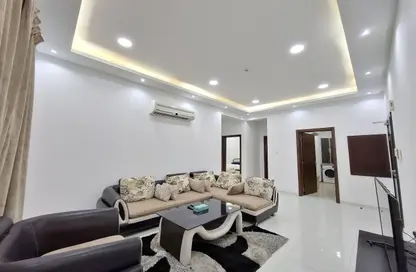 Apartment - 2 Bedrooms - 2 Bathrooms for rent in Janabiya - Northern Governorate