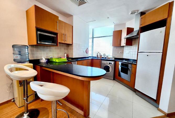 967611 - Property Image 3