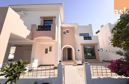 Villa - 5 Bedrooms - 7 Bathrooms for sale in Riffa Views - Riffa - Southern Governorate
