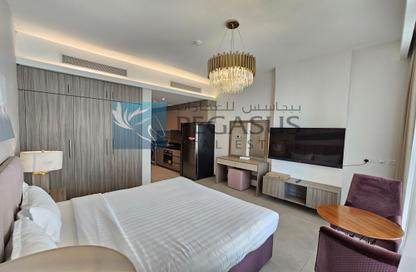 Room / Bedroom image for: Apartment - Studio - 1 Bathroom for rent in Al Juffair - Capital Governorate, Image 1