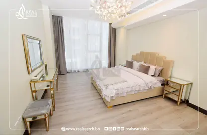 Apartment - 1 Bedroom - 2 Bathrooms for rent in Bahrain Bay - Capital Governorate