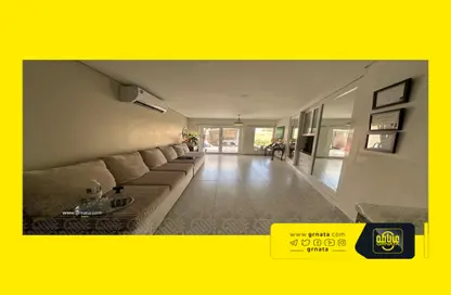 Villa - 5 Bedrooms - 6 Bathrooms for rent in Busaiteen - Muharraq Governorate