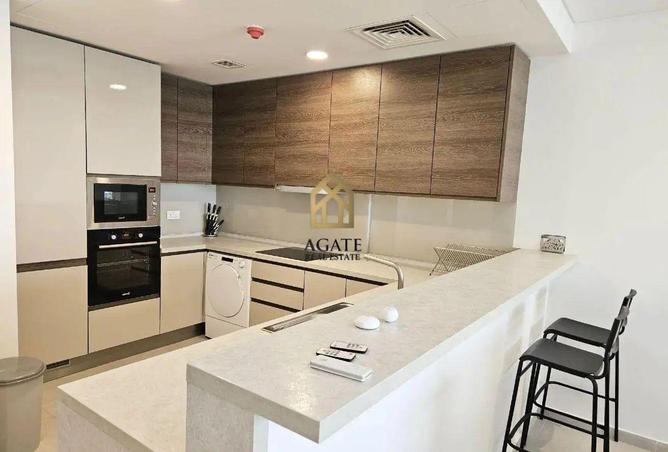 972112 - Property Image 2