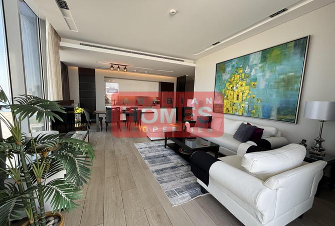 954273 - Property Image 2