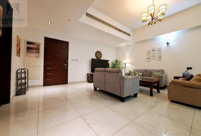 984629 - Property Image 2