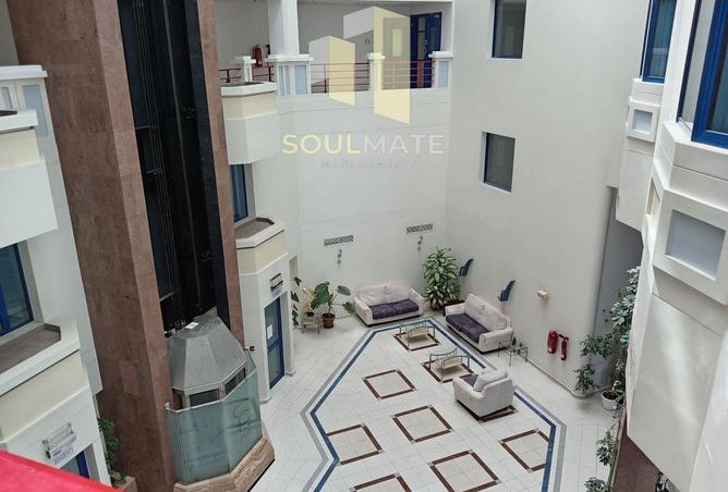 954996 - Property Image 2
