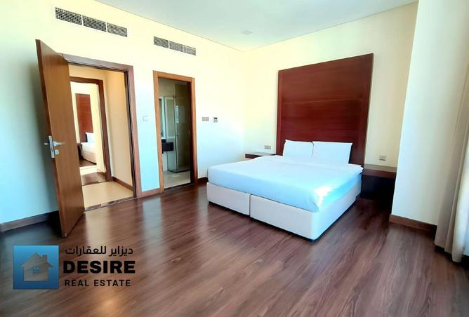 985506 - Property Image 2