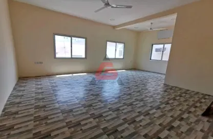 Empty Room image for: Apartment - 3 Bedrooms - 2 Bathrooms for rent in Exhibition Road - Hoora - Capital Governorate, Image 1