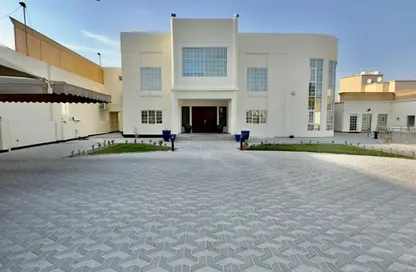 Villa - 6 Bedrooms - 7+ Bathrooms for sale in North Riffa - Riffa - Southern Governorate