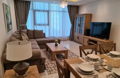 Apartment - 3 Bedrooms - 4 Bathrooms for rent in Al Juffair - Capital Governorate