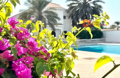 Villa - 4 Bedrooms - 4 Bathrooms for rent in Janabiya - Northern Governorate