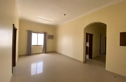 شقة - 2 غرف نوم - 3 حمامات للايجار في جبلة حبشي - المحافظة الشمالية