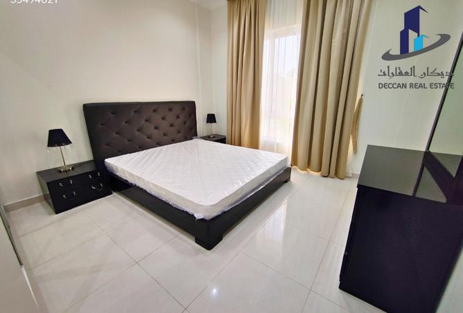 955037 - Property Image 2