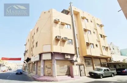 عمارة بالكامل - استوديو - 8 حمامات للبيع في سلماباد - المحافظة الوسطى