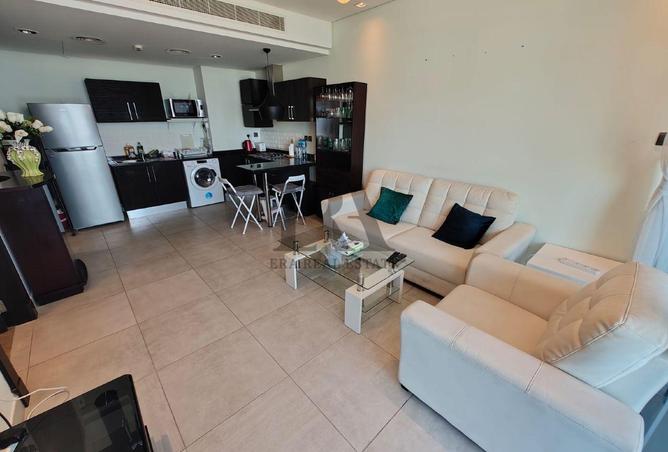 962188 - Property Image 3