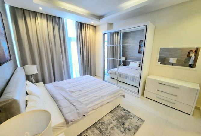 972377 - Property Image 2