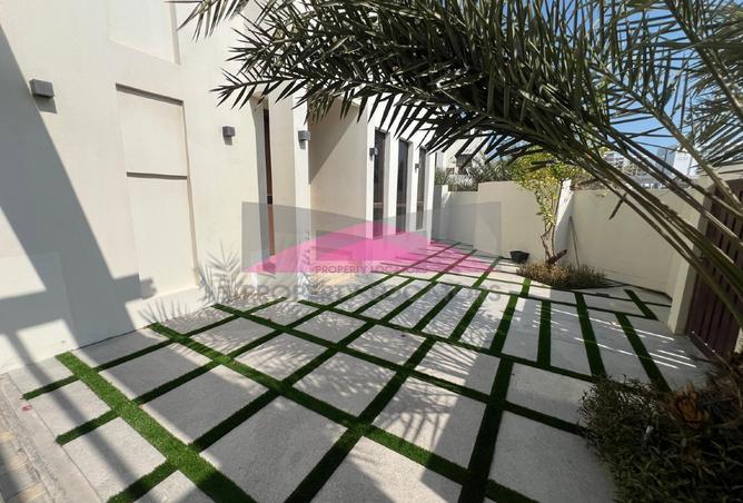 920260 - Property Main Image