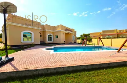 Villa - 4 Bedrooms - 4 Bathrooms for rent in Janabiya - Northern Governorate