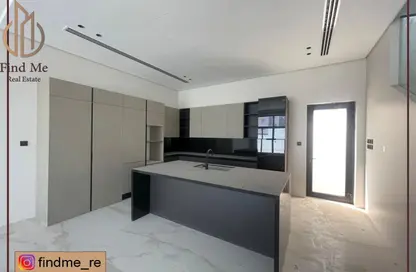 Villa - 4 Bedrooms - 5 Bathrooms for sale in Saraya 2 - Bu Quwah - Northern Governorate