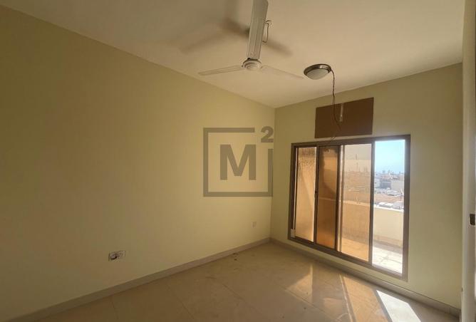 964300 - Property Main Image