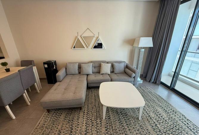 986431 - Property Image 2