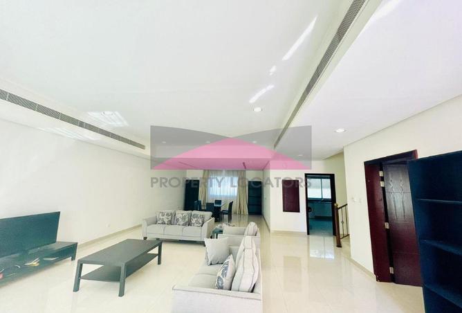 989276 - Property Image 2