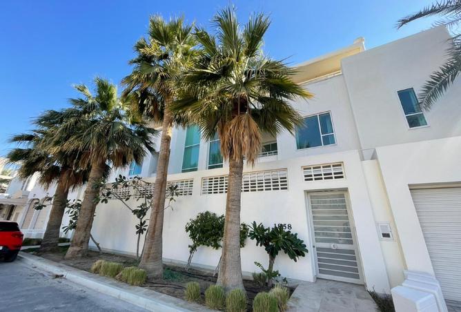 986805 - Property Main Image