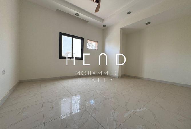 978011 - Property Image 2