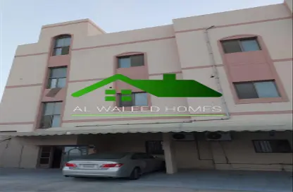 عمارة بالكامل - استوديو - 8 حمامات للايجار في عراد - المحرق