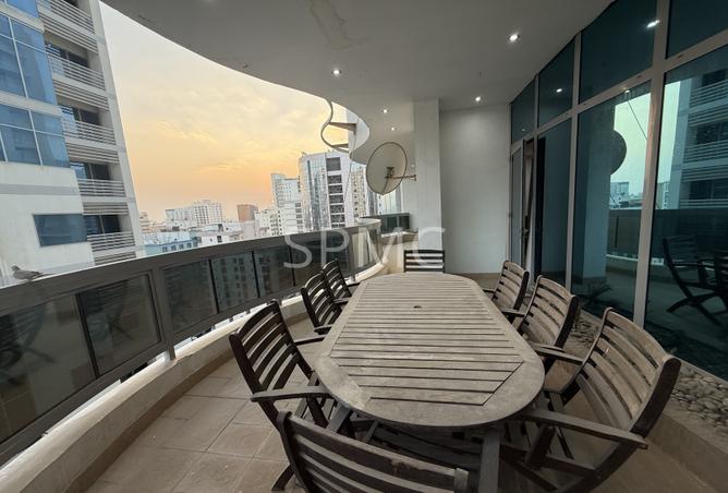 985031 - Property Image 2