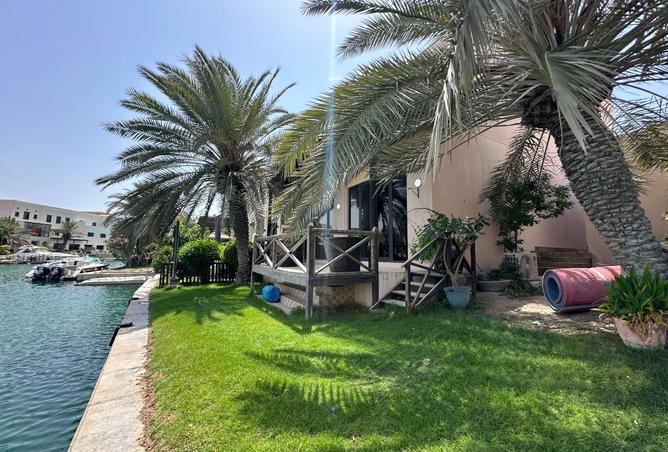 975871 - Property Main Image