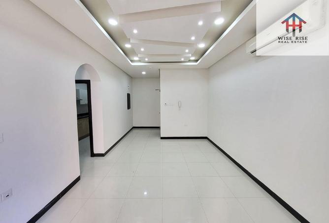 975133 - Property Image 2